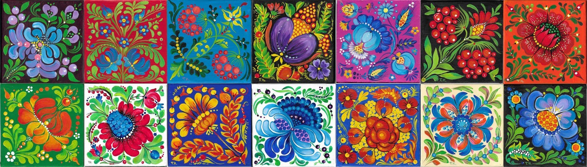 A few colourful flowers on small canvas boards