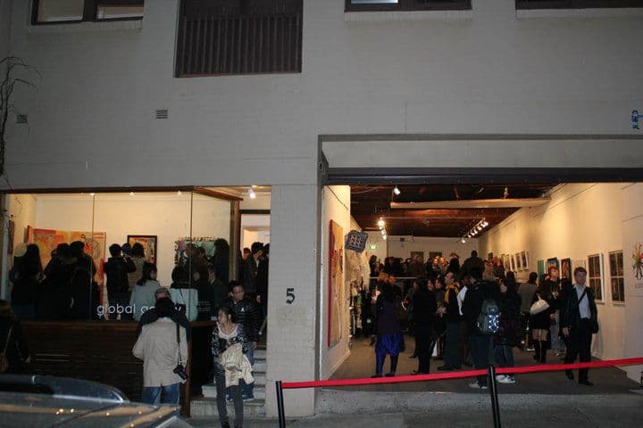 Global gallery full of people